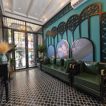 Madelise Amica Hotel And Travel Ханой Екстериор снимка
