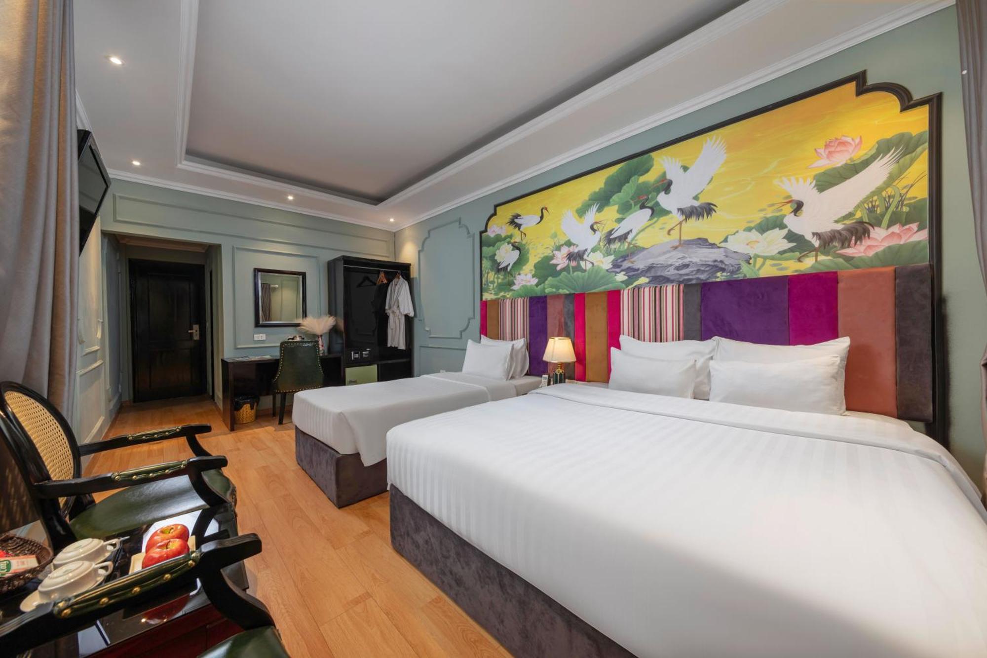 Madelise Amica Hotel And Travel Ханой Екстериор снимка