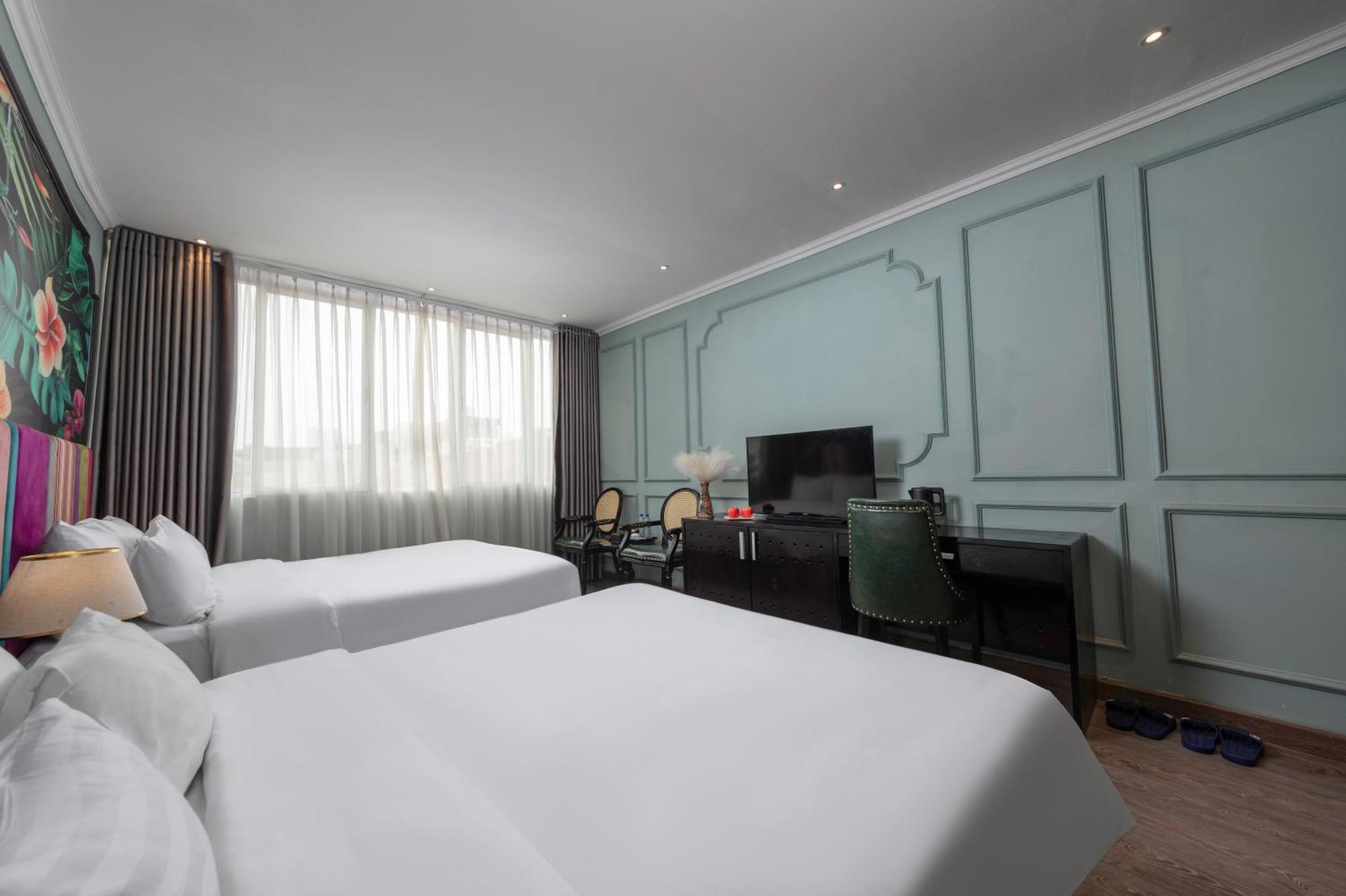 Madelise Amica Hotel And Travel Ханой Екстериор снимка