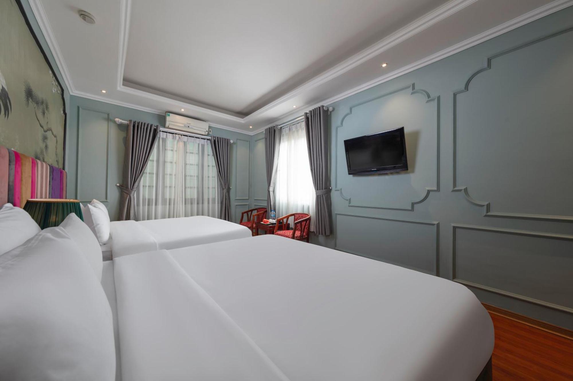 Madelise Amica Hotel And Travel Ханой Стая снимка